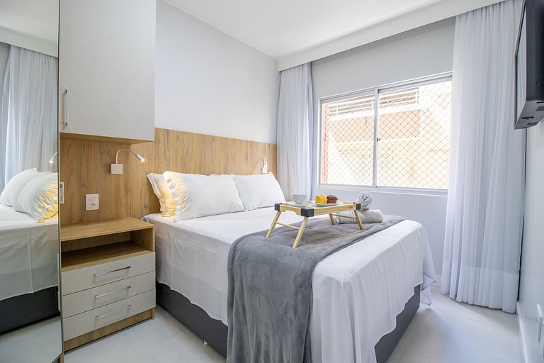 JDF33 - Quadra Mar, 1 Dorm, Rua 1200, Climatizado