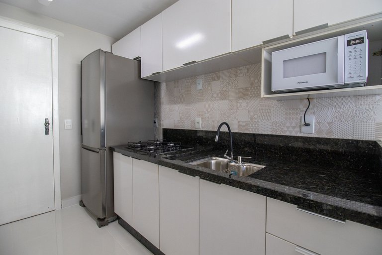 CB62 - Duplex, 4 Dorm Climatizados, Churrasqueira