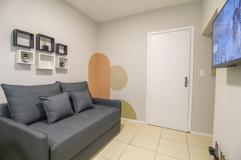 JOA23 - 1 Dorm, Climatizado, Garagem, TV Smart