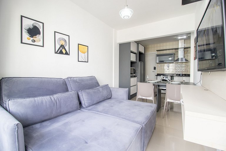 MTEY83 - 1 Dorm, Av. Brasil, Climatizado, Garagem