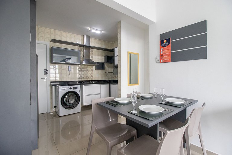 MTEY83 - 1 Dorm, Av. Brasil, Climatizado, Garagem