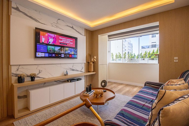 GMN51 - Av. Brasil, Climatizado, 2 suítes + 1 Dorm