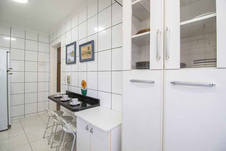 BK64 - Próx Calçadão, 2 Dorm Climatizados