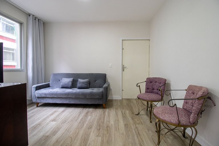 STH52 - Quadra Mar, 4 Dorm, Centro, Climatizado