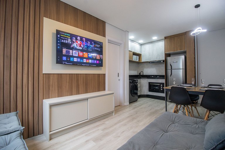 POS51B - Climatizado, Av Brasil, Garagem, TV Smart