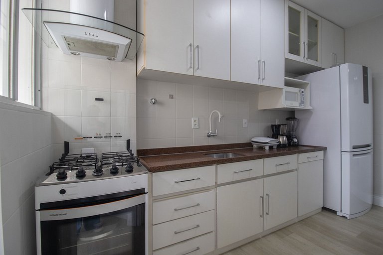 LAS72 - Av. Central, 2 Dorm, Tv Smart, Wi-Fi