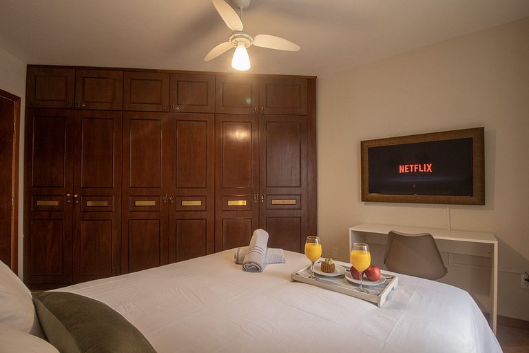 PRG111 - 4 Dorm, Climatizado, Próx a Av. Brasil