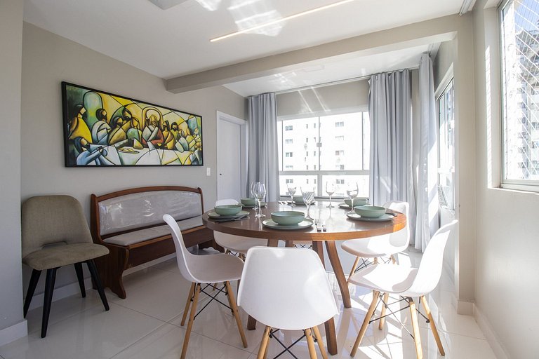 CB62 - Duplex, 4 Dorm Climatizados, Churrasqueira