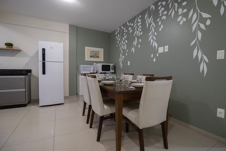 MAU11 - Av. Brasil, Churrasq, 3 Dorm, Climatizado