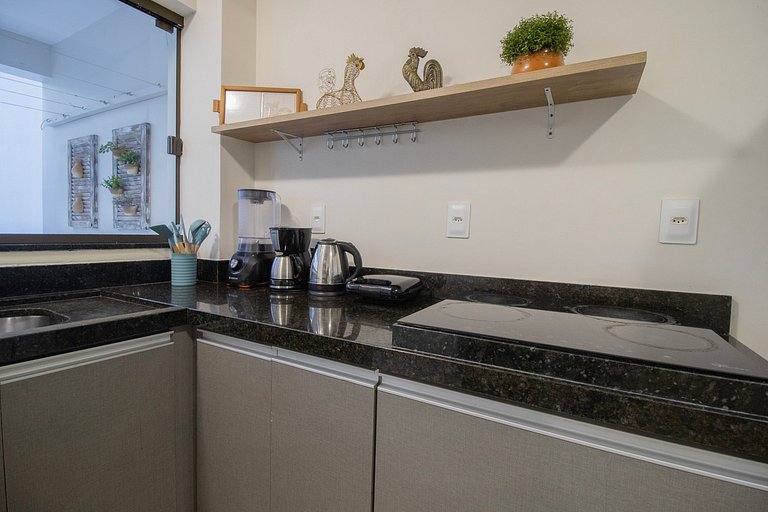 MAU11 - Av. Brasil, Churrasq, 3 Dorm, Climatizado
