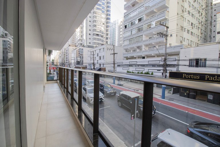 MAU11 - Av. Brasil, Churrasq, 3 Dorm, Climatizado