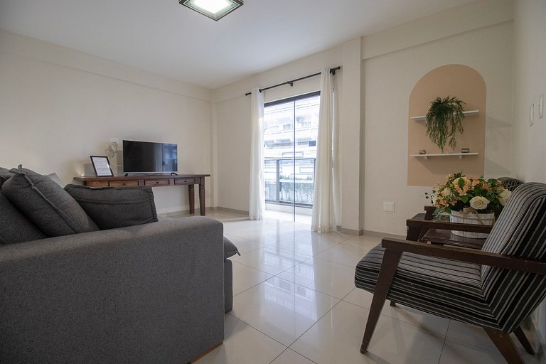 MAU11 - Av. Brasil, Churrasq, 3 Dorm, Climatizado