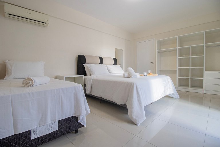 MAU11 - Av. Brasil, Churrasq, 3 Dorm, Climatizado