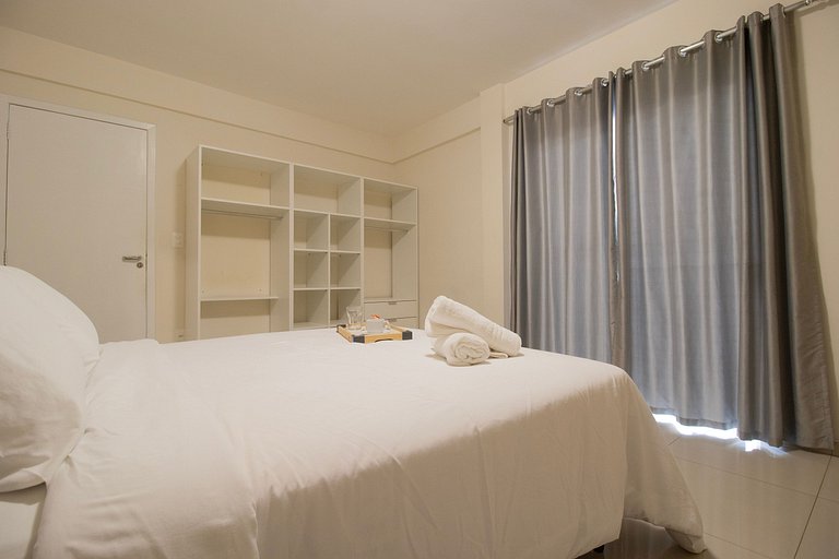 MAU11 - Av. Brasil, Churrasq, 3 Dorm, Climatizado