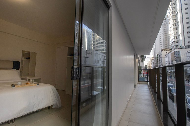 MAU11 - Av. Brasil, Churrasq, 3 Dorm, Climatizado
