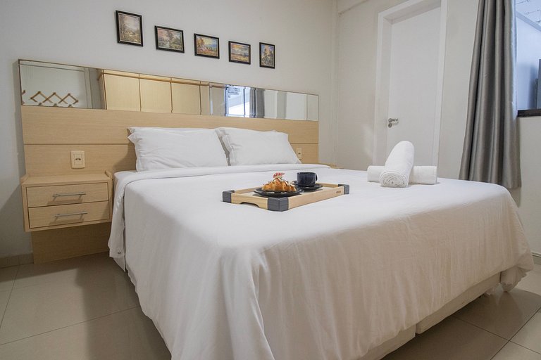 MAU21 - Av. Brasil. 3 Dorm, Climatizado, Churrasq
