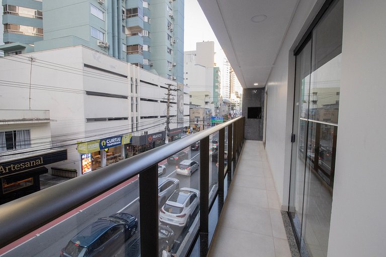 MAU21 - Av. Brasil. 3 Dorm, Climatizado, Churrasq
