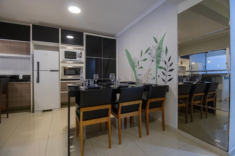 MAU21 - Av. Brasil. 3 Dorm, Climatizado, Churrasq