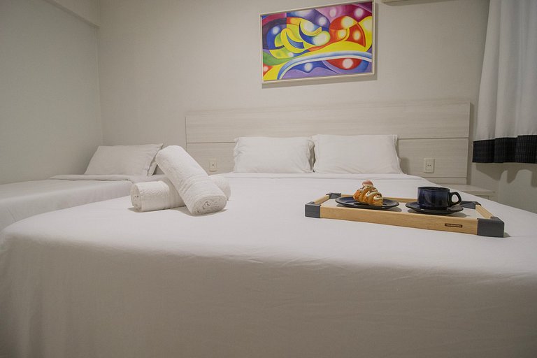 MAU21 - Av. Brasil. 3 Dorm, Climatizado, Churrasq