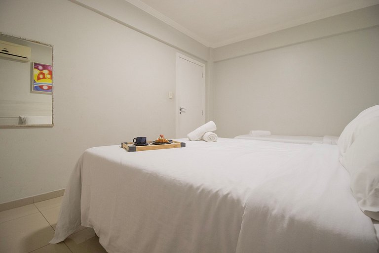 MAU21 - Av. Brasil. 3 Dorm, Climatizado, Churrasq