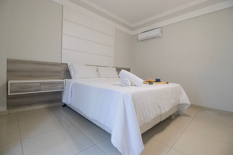 MAU21 - Av. Brasil. 3 Dorm, Climatizado, Churrasq