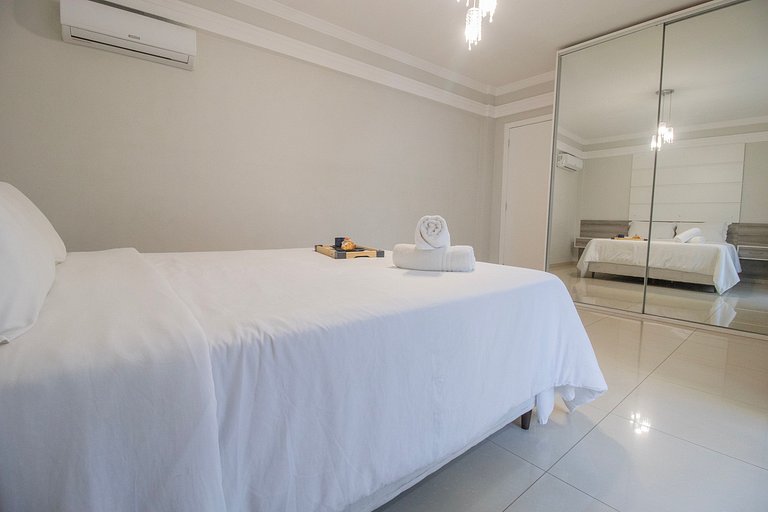 MAU21 - Av. Brasil. 3 Dorm, Climatizado, Churrasq