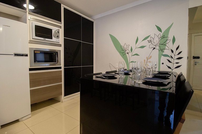MAU21 - Av. Brasil. 3 Dorm, Climatizado, Churrasq