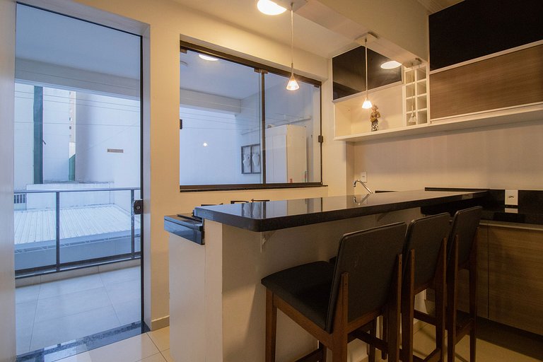 MAU21 - Av. Brasil. 3 Dorm, Climatizado, Churrasq