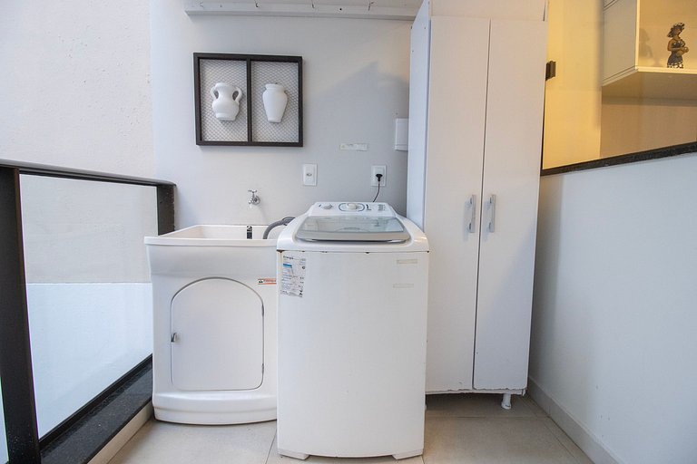 MAU21 - Av. Brasil. 3 Dorm, Climatizado, Churrasq
