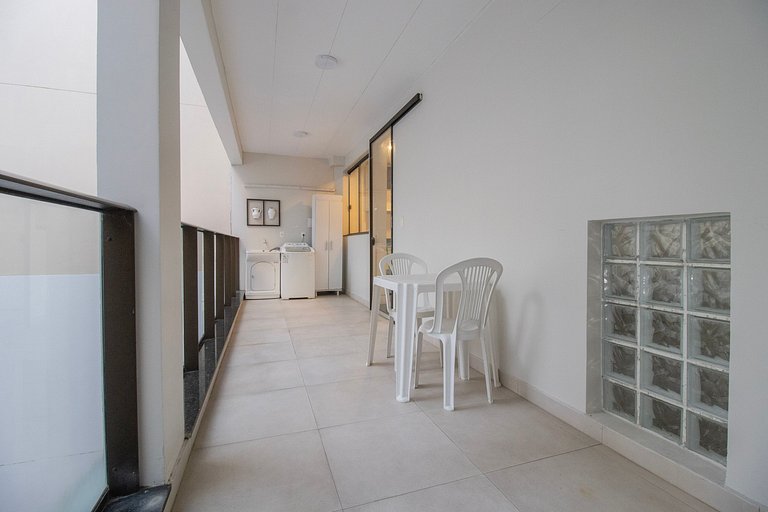 MAU21 - Av. Brasil. 3 Dorm, Climatizado, Churrasq