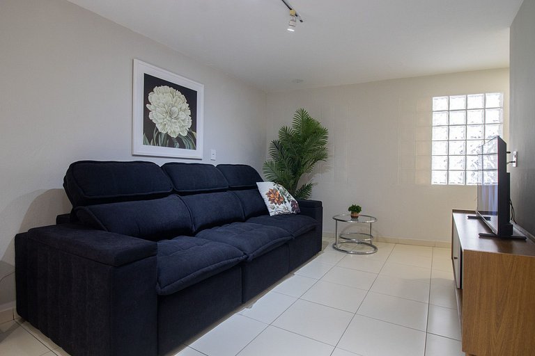 NUN21 - 2Dorm, Sacada, Garagem, TV Smart