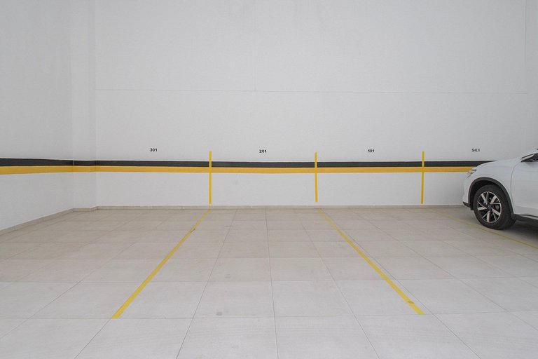 MAU21 - Av. Brasil. 3 Dorm, Climatizado, Churrasq