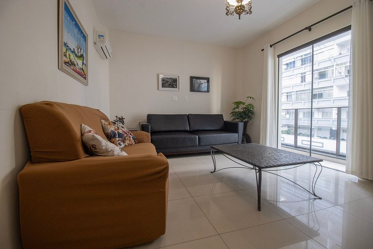 MAU31 - Churrasqueira, Av. Brasil, 3 Dorm
