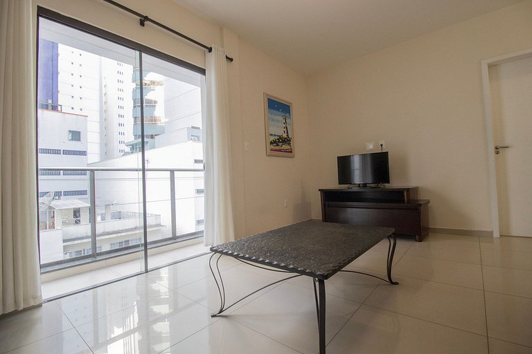 MAU31 - Churrasqueira, Av. Brasil, 3 Dorm