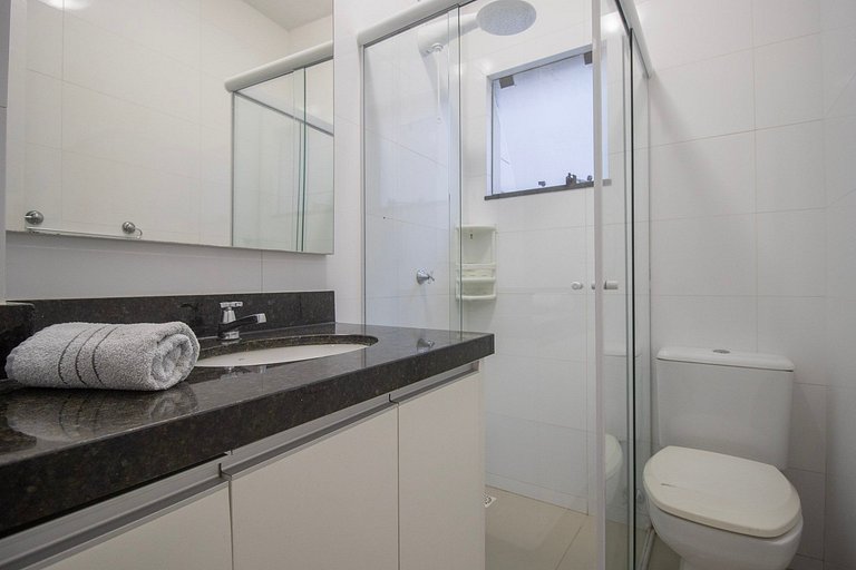MAU31 - Churrasqueira, Av. Brasil, 3 Dorm