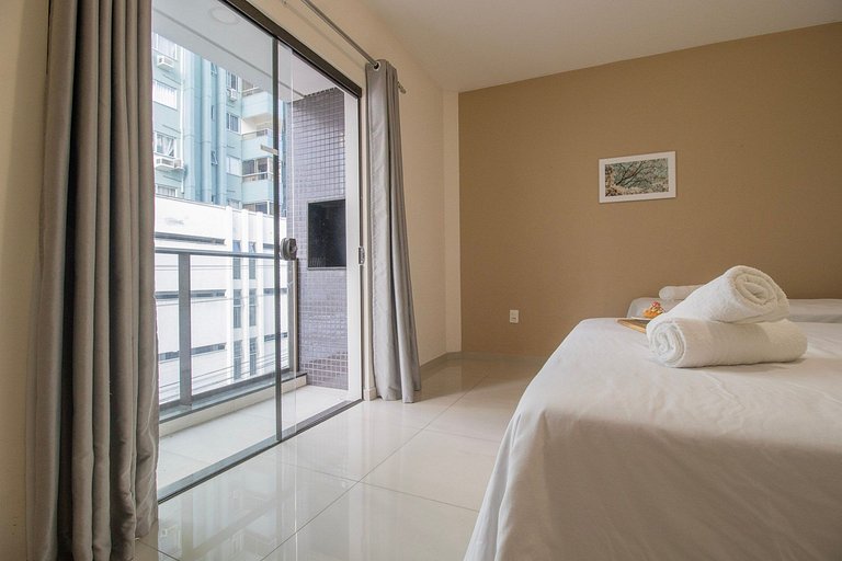 MAU31 - Churrasqueira, Av. Brasil, 3 Dorm
