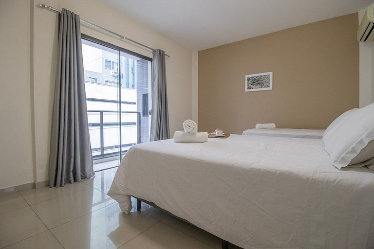 MAU31 - Churrasqueira, Av. Brasil, 3 Dorm