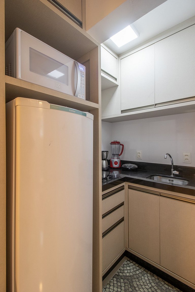 PRV55 - Próx. Roda Gigante, Climatizado, 2 Dorm