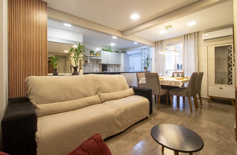 CRM25 - Lindo Espaço, Climatizado, 2 Dorm, Garagem