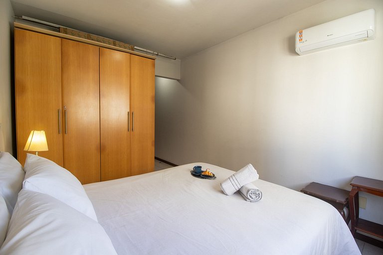 ISO86B - Sacada com Churrasq, 2 Dorm, Climatizado