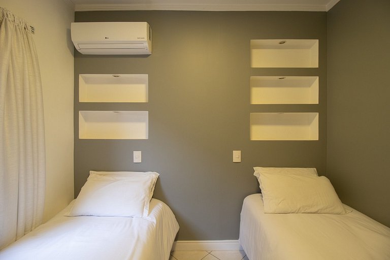 MTL22 - 3 Dorm, Prox. Praia Central, Climatizado