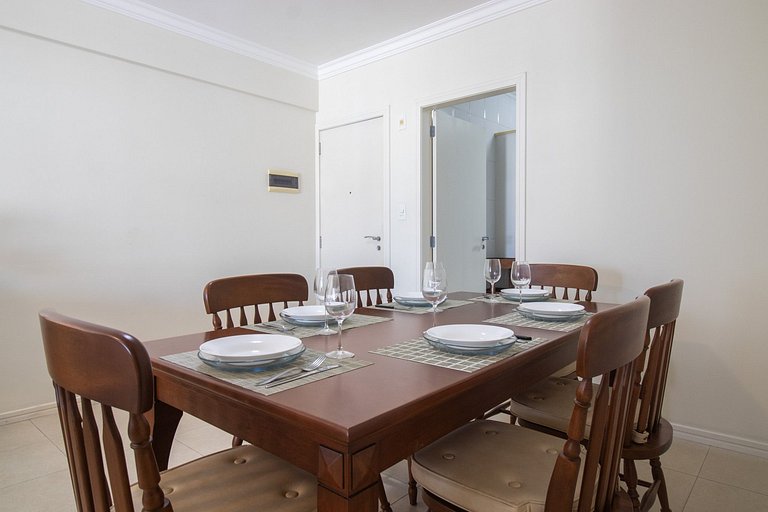 BRA111 - 2 Dorm, Av. Central, Churrasq, Garagem