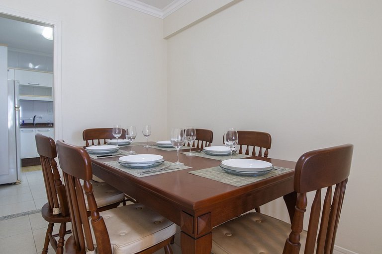 BRA111 - 2 Dorm, Av. Central, Churrasq, Garagem