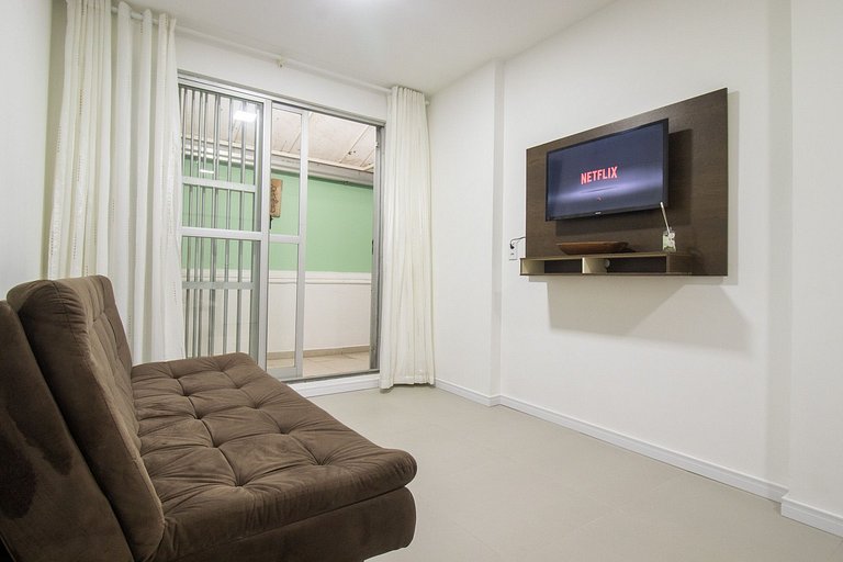 ACC13B - 1 Dorm, Quadra Mar, Wi-Fi, Varanda