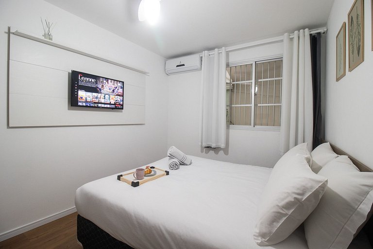 ACC13B - 1 Dorm, Quadra Mar, Wi-Fi, Varanda