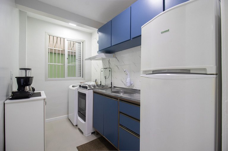 ACC13B - 1 Dorm, Quadra Mar, Wi-Fi, Varanda