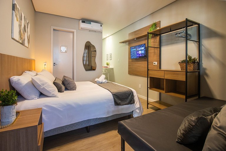 RRS7 - Studio, Smart TV, Centro, Elegante