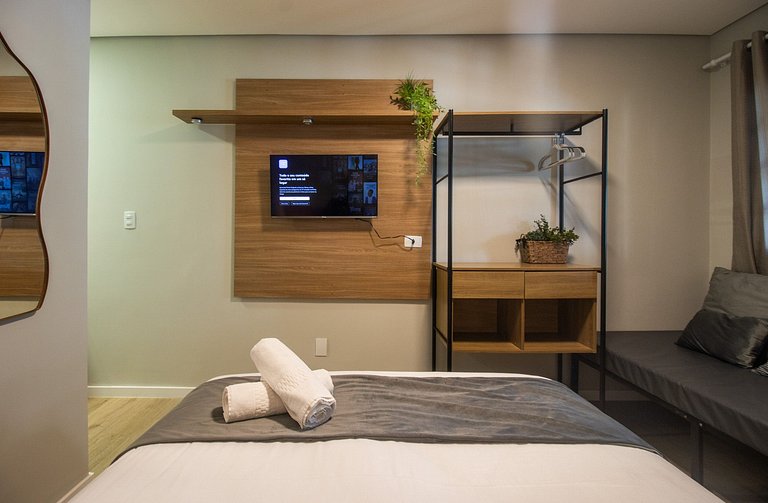RRS7 - Studio, Smart TV, Centro, Elegante
