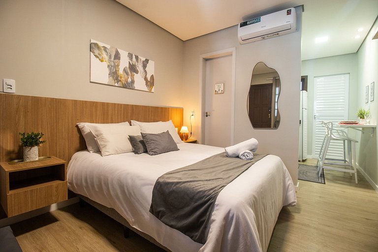 RRS7 - Studio, Smart TV, Centro, Elegante