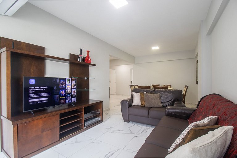 VNZ81B - 3 Dorm, Quadra Mar, Garagem, TV Smart
